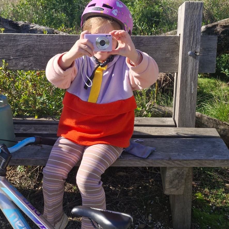 Marnina starts exploring education options for her own family, from homeschool to worldschool and everything between